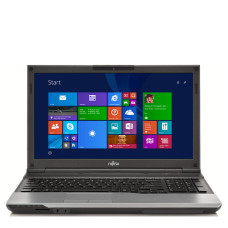 Ноутбук Fujitsu Lifebook A532 / 15.6'' (1366x768) TN / Intel Core i3-3110M (2 (4) ядра по 2.4 GHz) / 4 GB DDR3 / 500 GB HDD / Intel HD Graphics 4000 / WebCam / DVD-ROM б/в